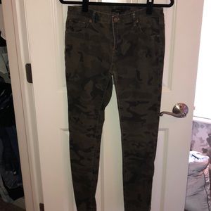 Camo pants